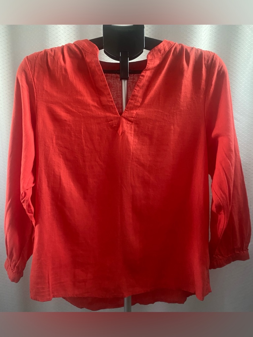 Old Navy Coral Linen Blend Split-Neck Top - Picture 2 of 8